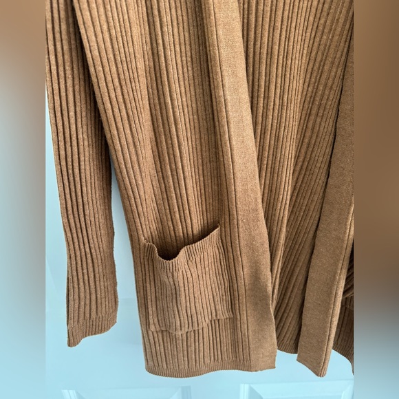 PINK ROSE Caramel Colored Cardigan - Picture 4 of 7